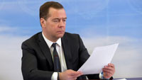 Медведев Дмитрий Анатольевич, Председатель Правительства РФ, военно-промышленная комиссия
